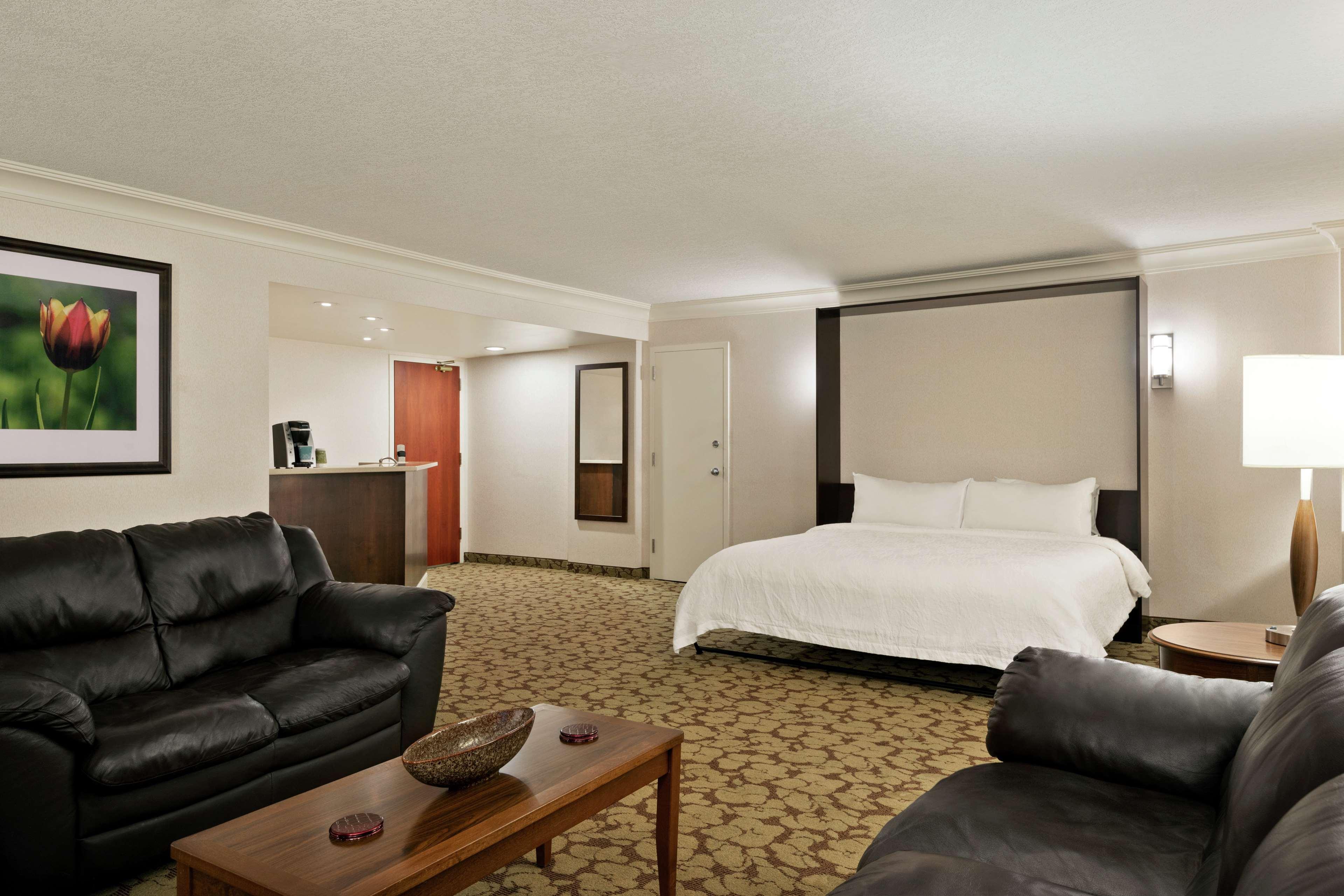 Hilton Garden Inn Saskatoon Downtown Εξωτερικό φωτογραφία