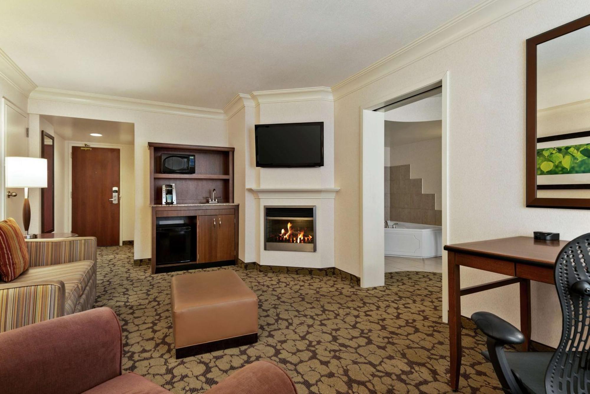Hilton Garden Inn Saskatoon Downtown Εξωτερικό φωτογραφία