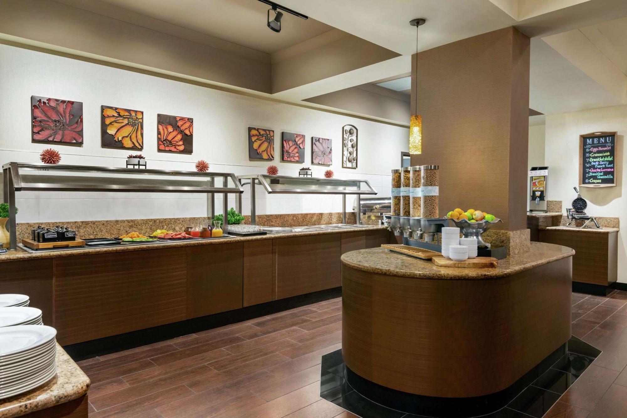 Hilton Garden Inn Saskatoon Downtown Εξωτερικό φωτογραφία