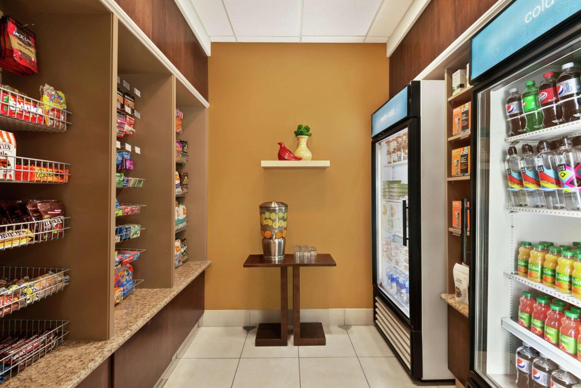 Hilton Garden Inn Saskatoon Downtown Εξωτερικό φωτογραφία